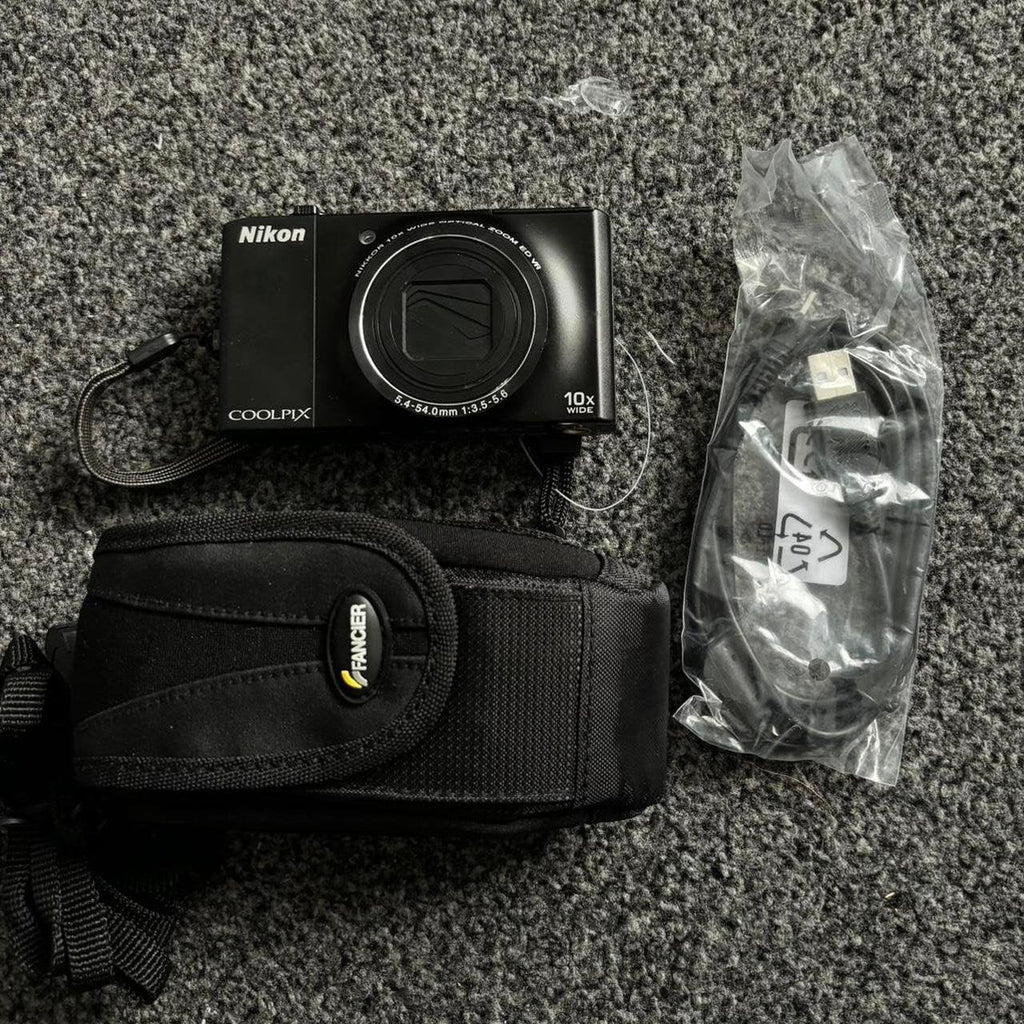 Nikon Coolpix Digital Camera S8000